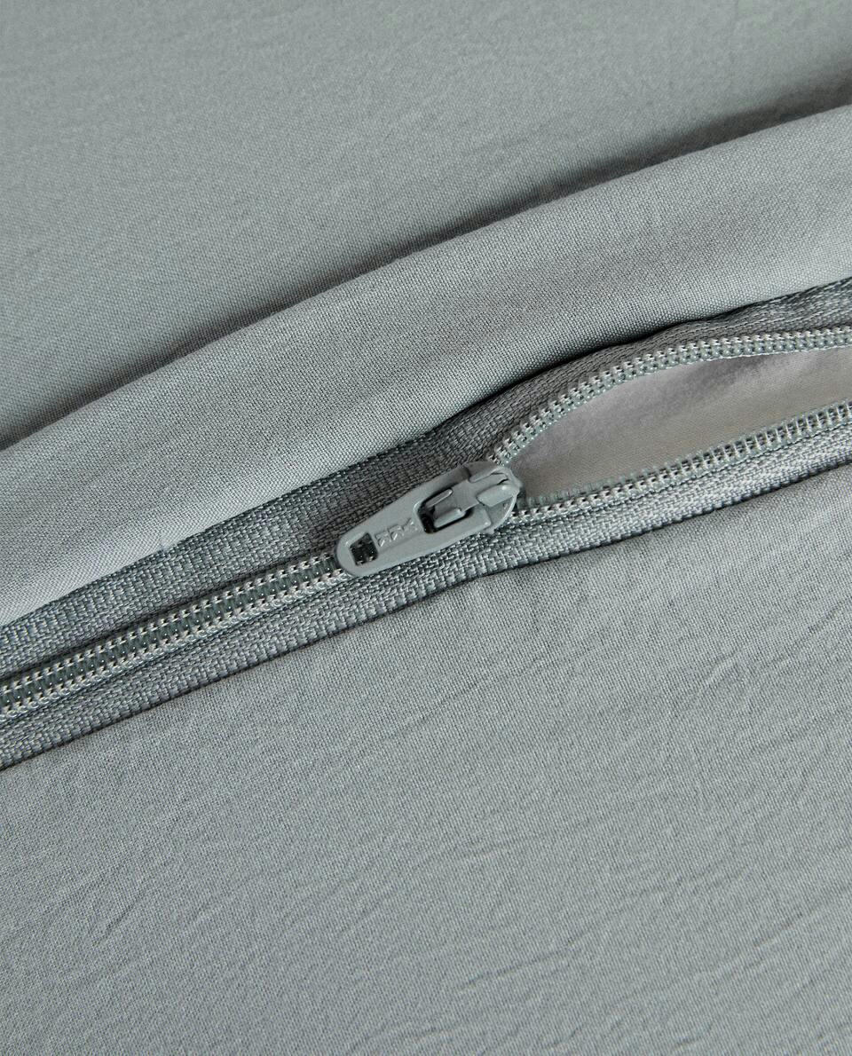 MICROFIBRE CUSHION COVER