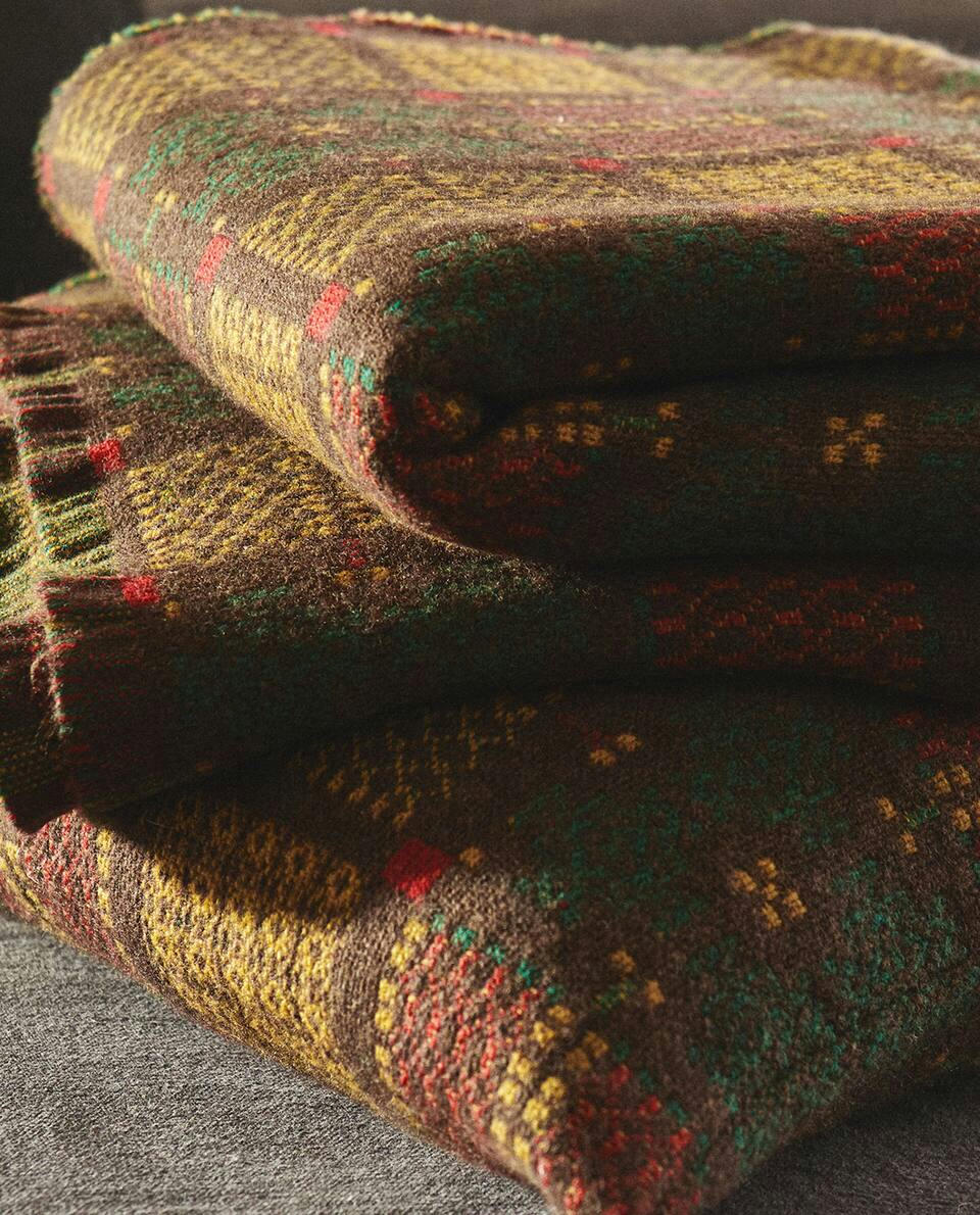 MULTICOLOURED CHRISTMAS JACQUARD WOOL BLANKET