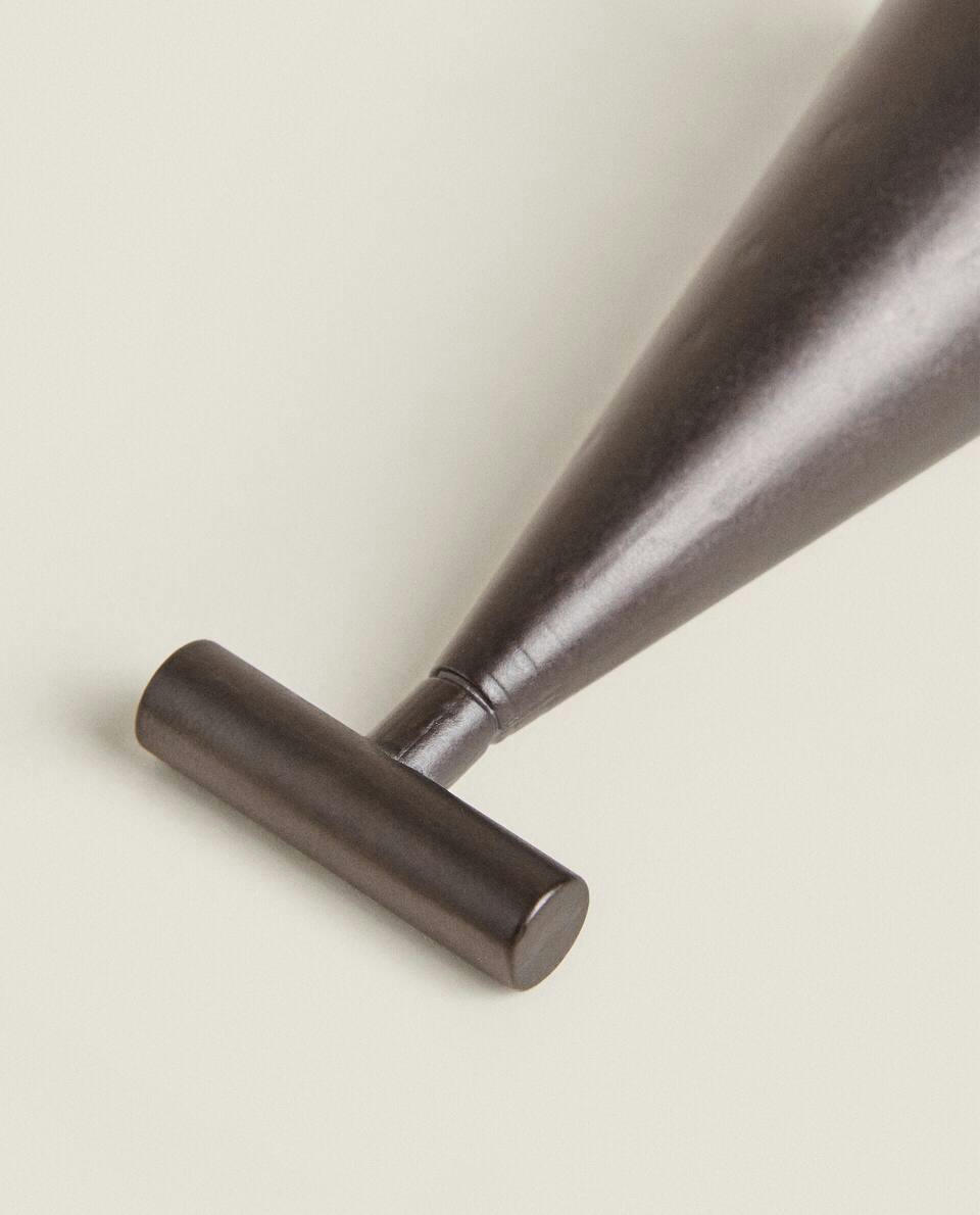 CONICAL CANDLE SNUFFER