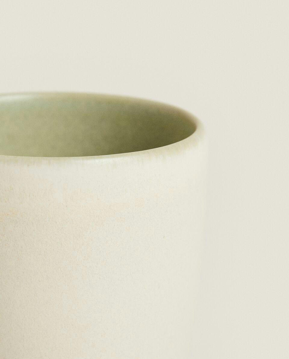 COLOURED STONEWARE TUMBLER