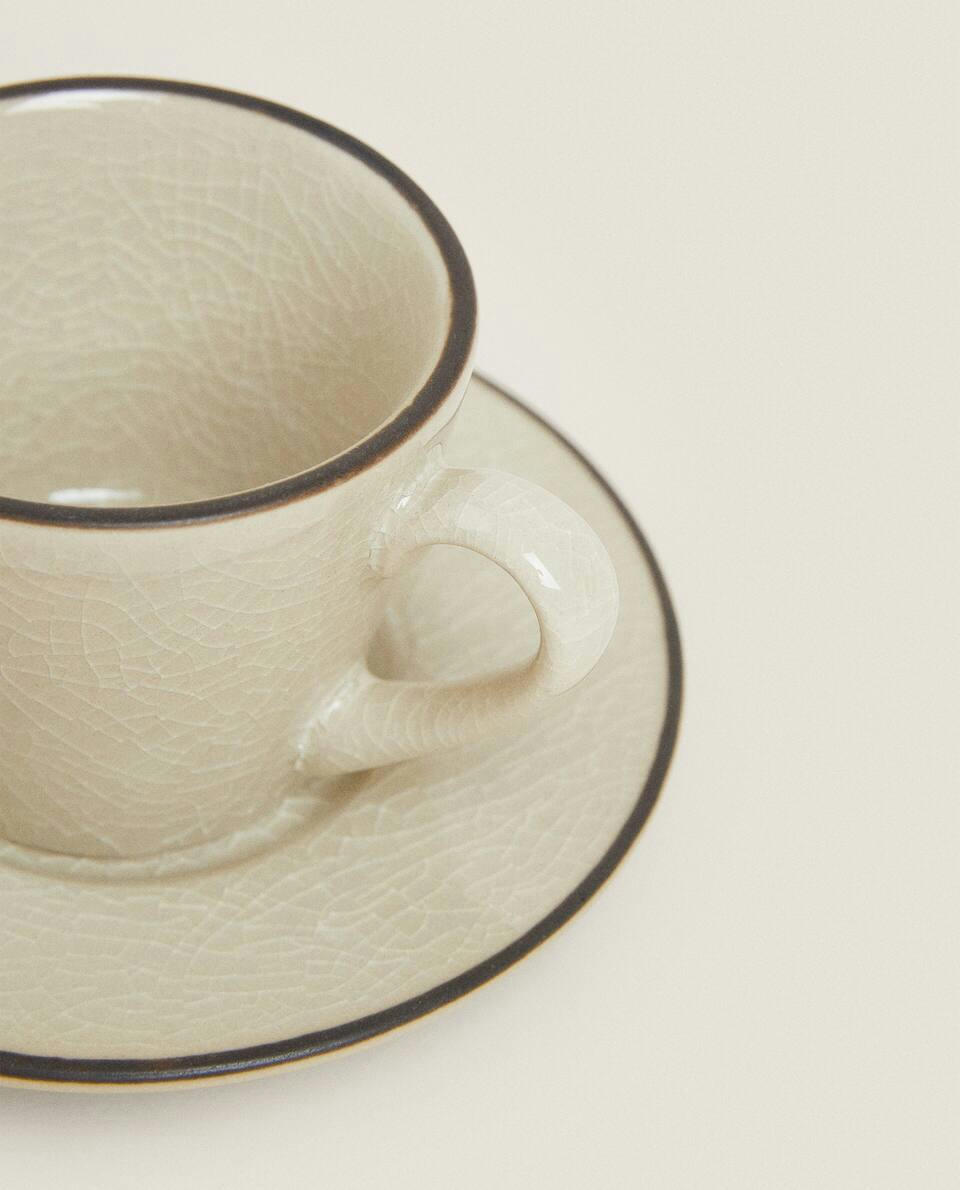 STONEWARE COFFEE CUP WITH RIM DETAIL