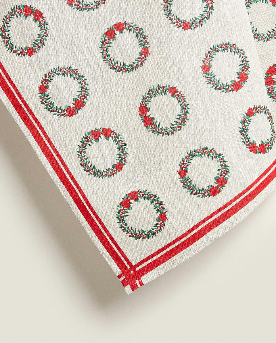 CHRISTMAS TEA TOWELS