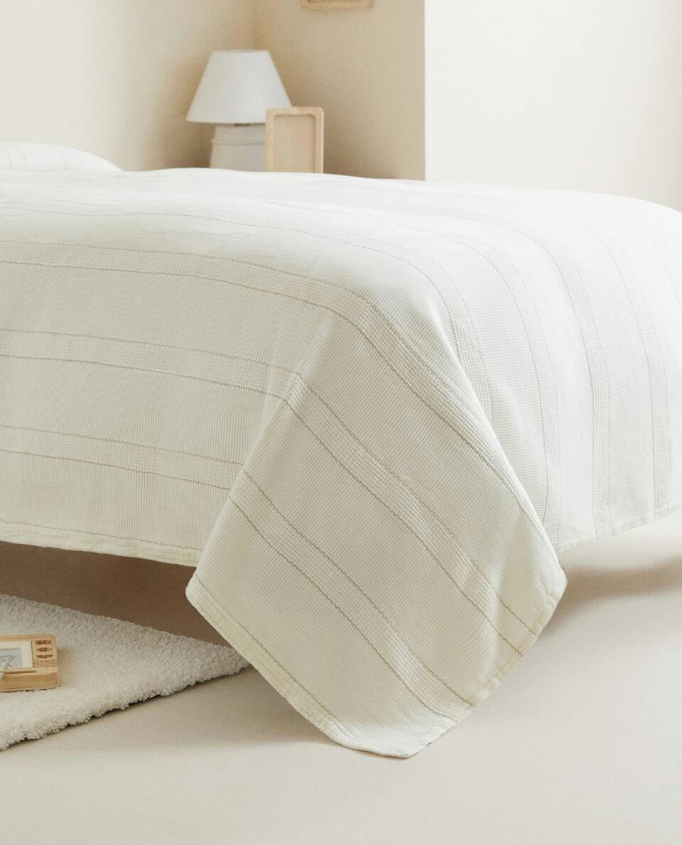 JACQUARD COTTON BEDSPREAD
