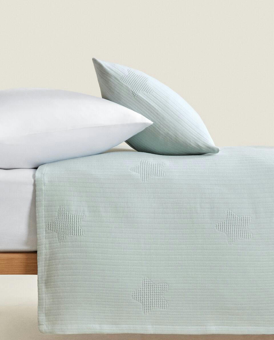 STAR BEDSPREAD