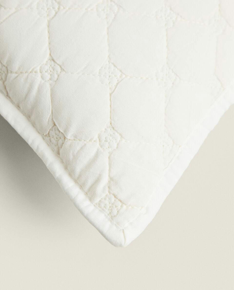 CHILDREN’S MICROFIBRE CUSHION COVER