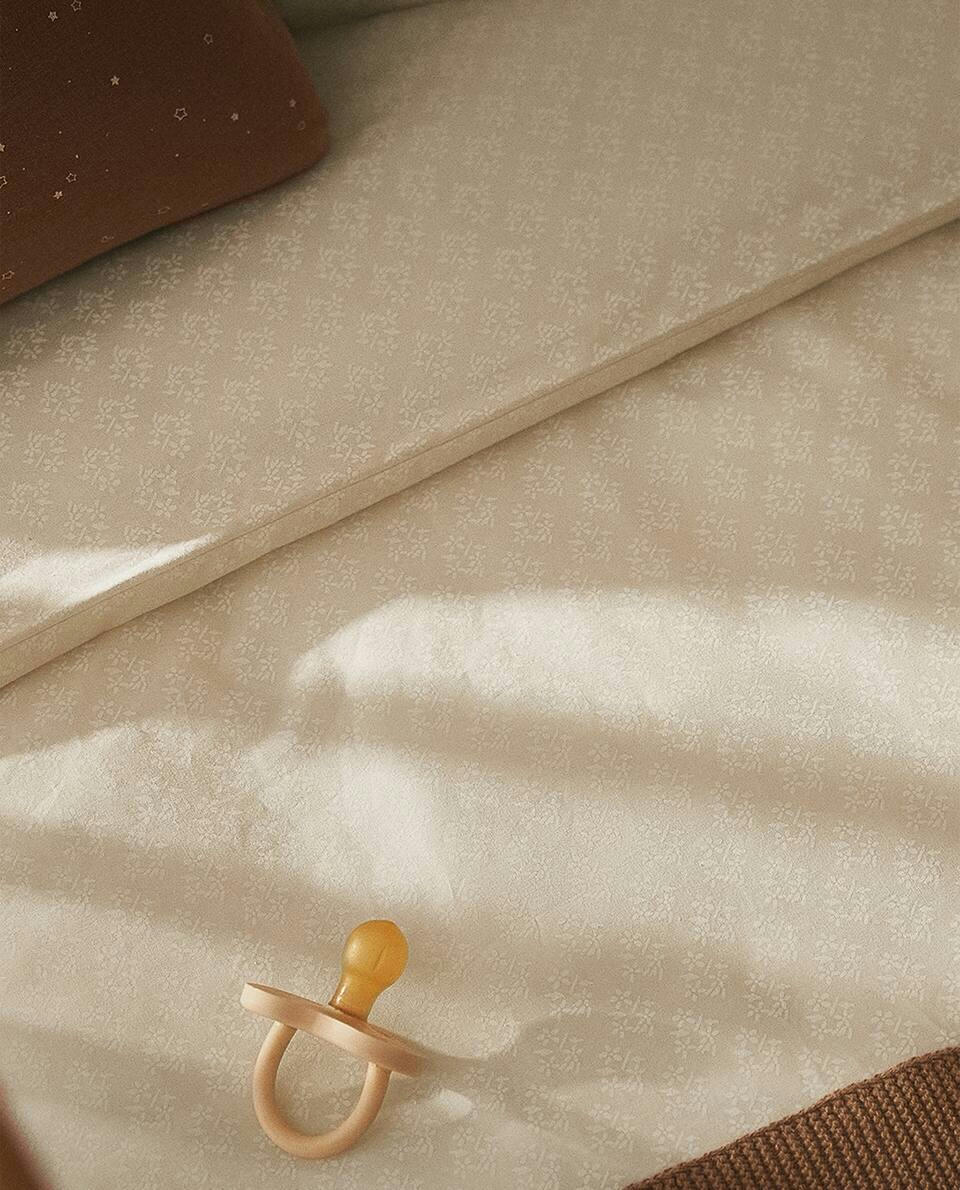 CHILDREN’S FLORAL DUVET COVER WITH LACE TRIM