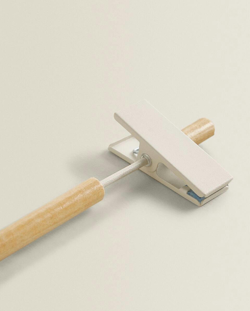 WOOD AND METAL SKIRT HANGER (SET OF 2)