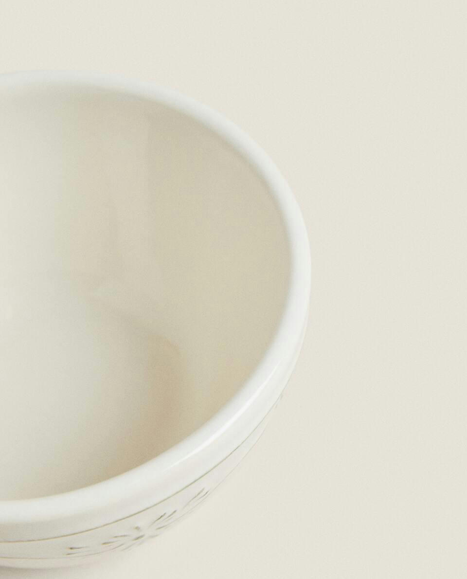 EARTHENWARE MINI BOWL WITH RAISED CHRISTMAS DESIGN