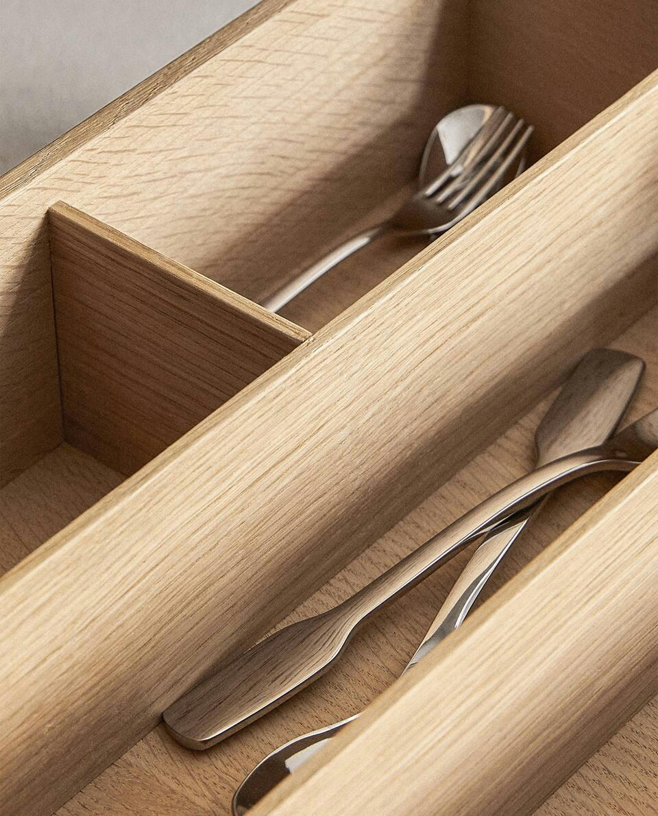 CUTLERY TRAY 01