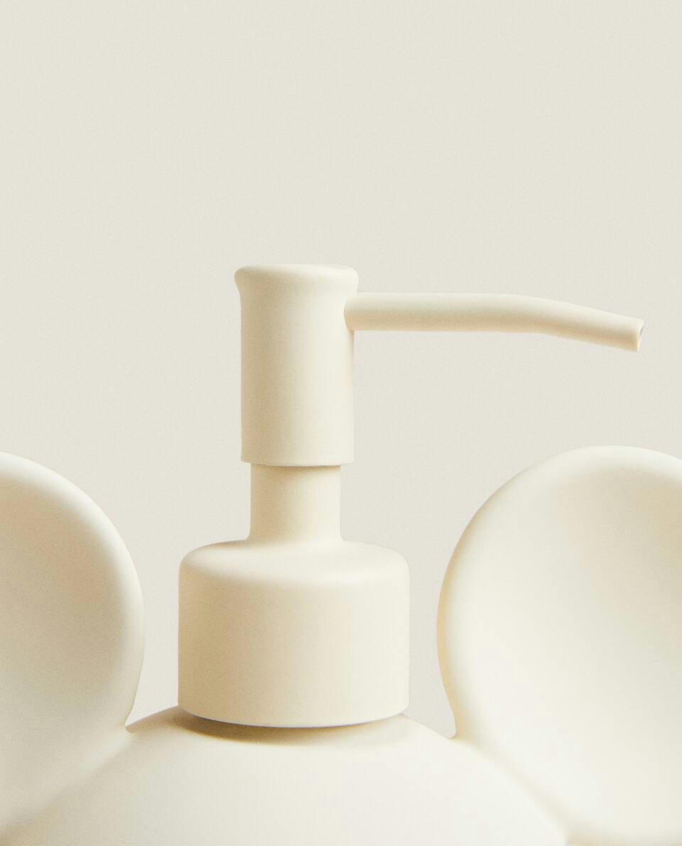 MICKEY MOUSE ? DISNEY SHAPED BATHROOM SET