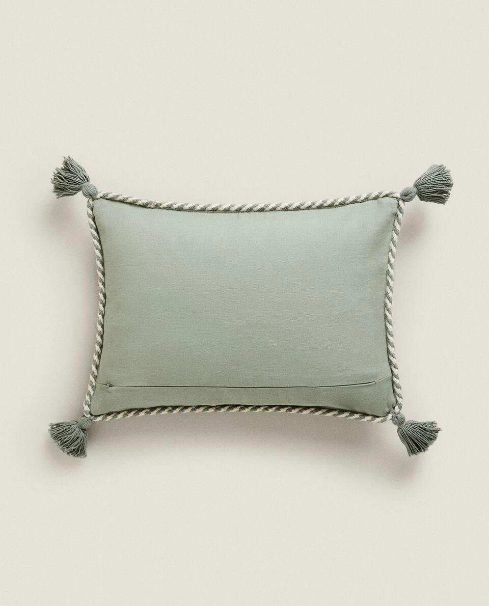 TASSEL CUSHION COVER