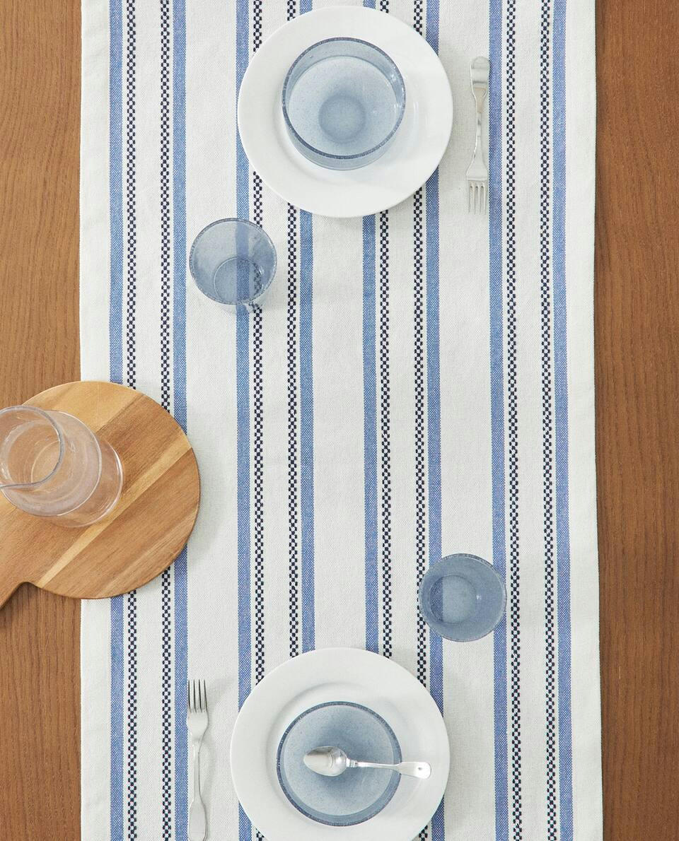 STRIPED COTTON TABLE RUNNER
