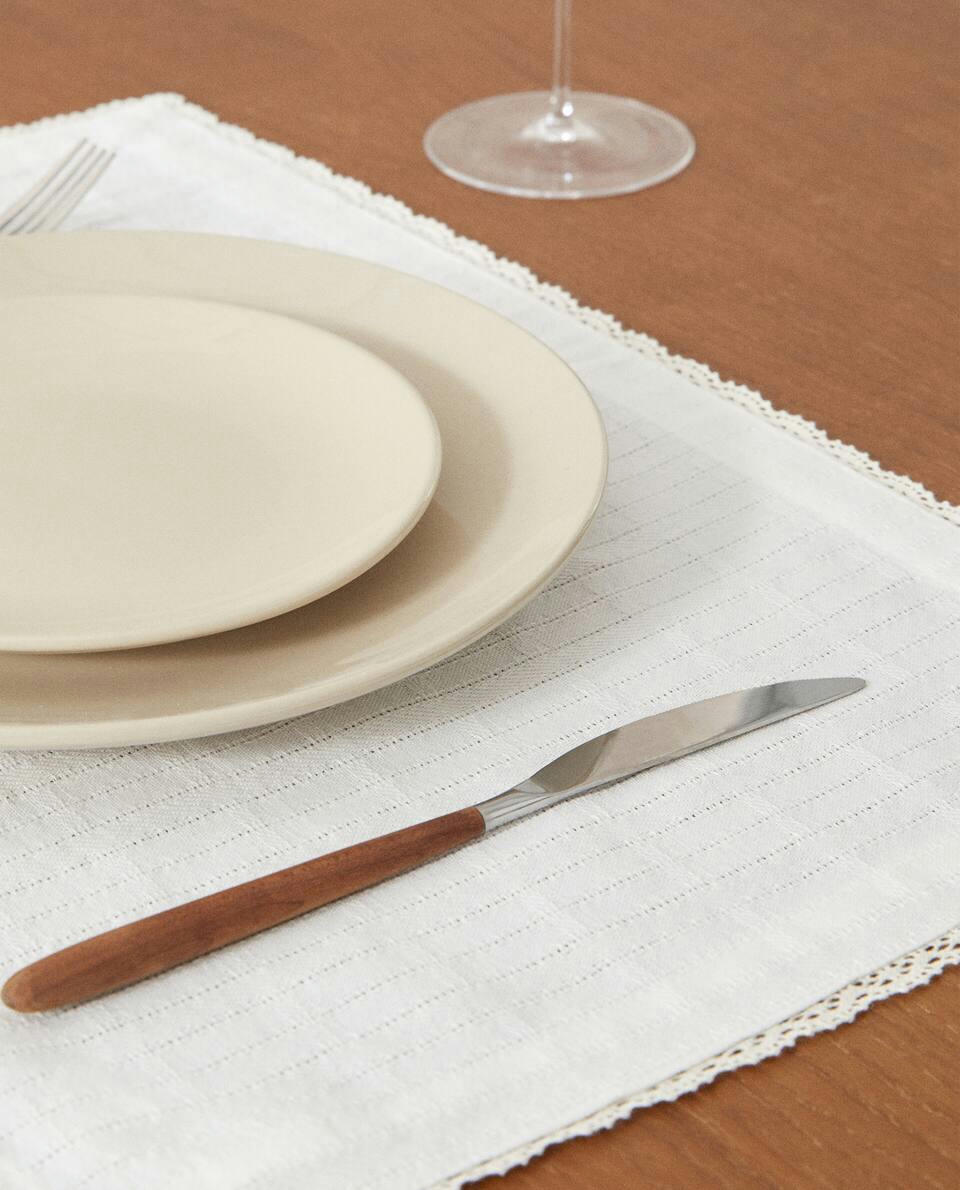JACQUARD PLACEMAT