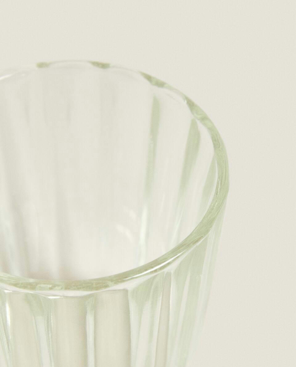 RAISED DESIGN TUMBLER