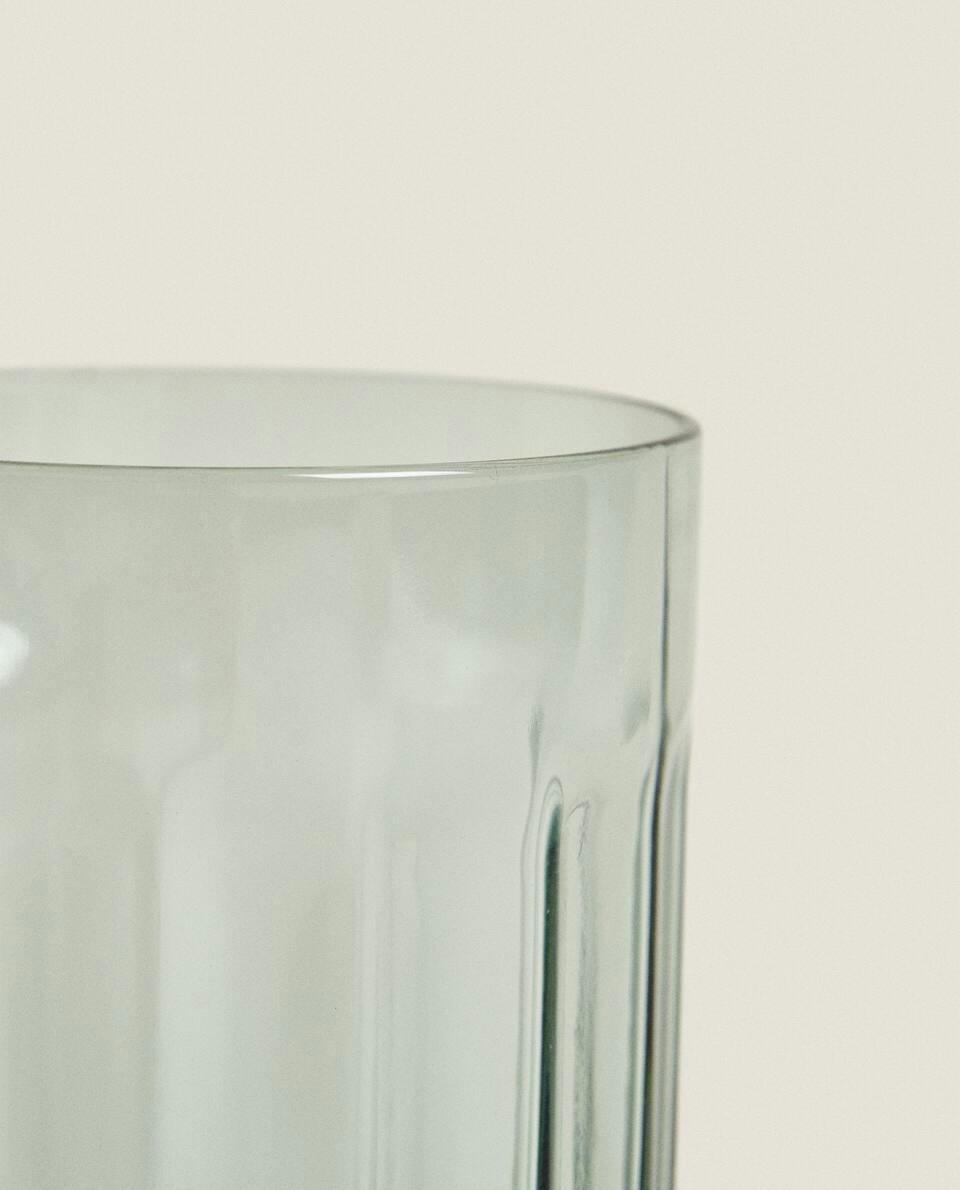 RAISED DESIGN TUMBLER