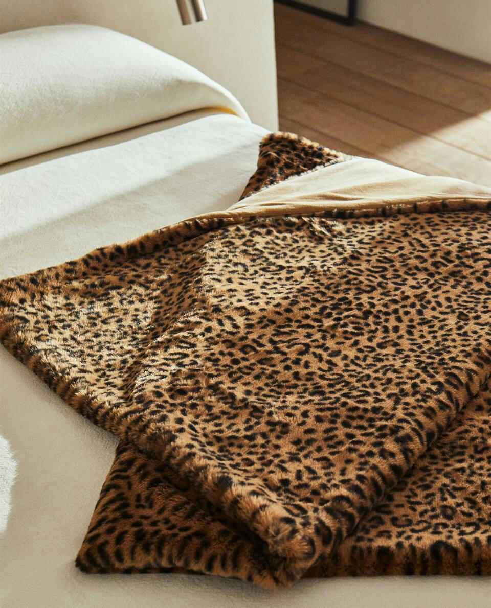 LEOPARD PRINT BLANKET