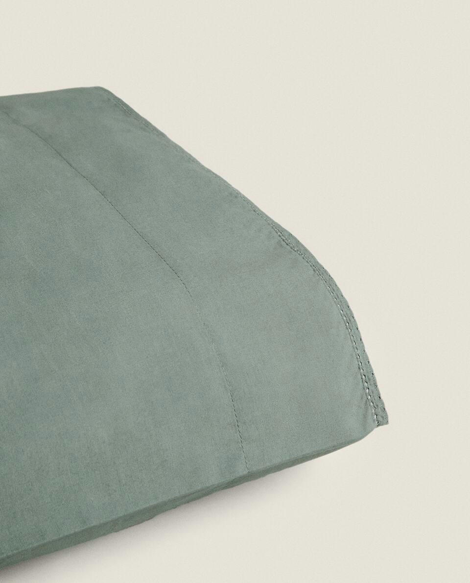 CHILDREN'S TOPSTITCHED COTTON PILLOWCASE