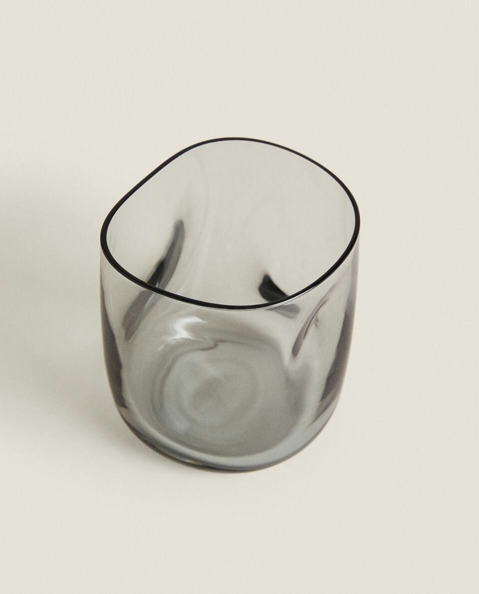 IRREGULAR GLASS TUMBLER