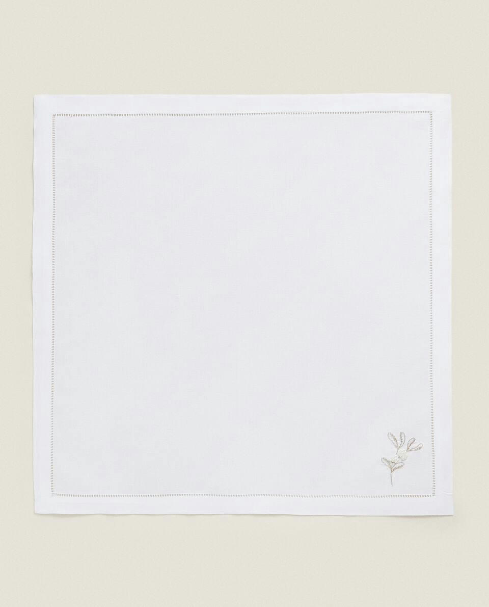 PACK OF CHRISTMAS PEARL BEAD NAPKINS (PACK OF 2)