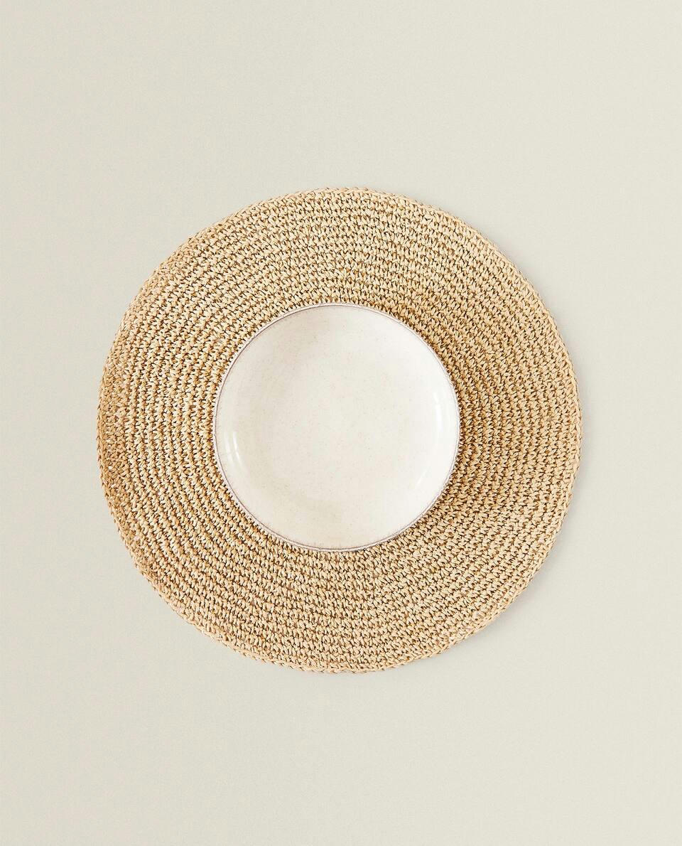 ROUND PAPER PLACEMAT