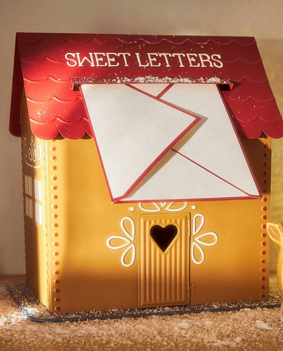 CHILDREN’S CHRISTMAS GINGERBREAD HOUSE LETTER BOX