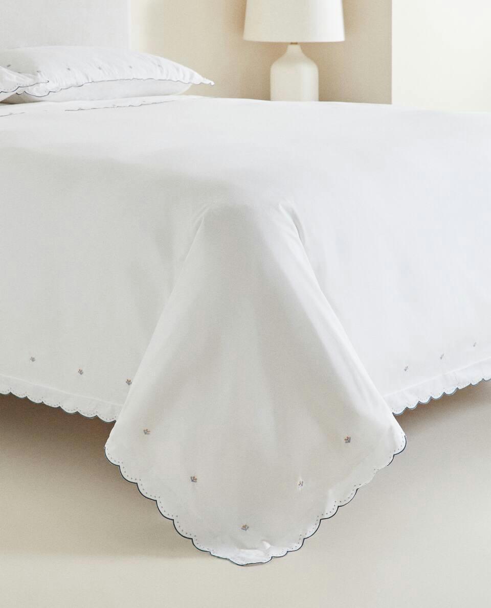 FLORAL EMBROIDERY DUVET COVER