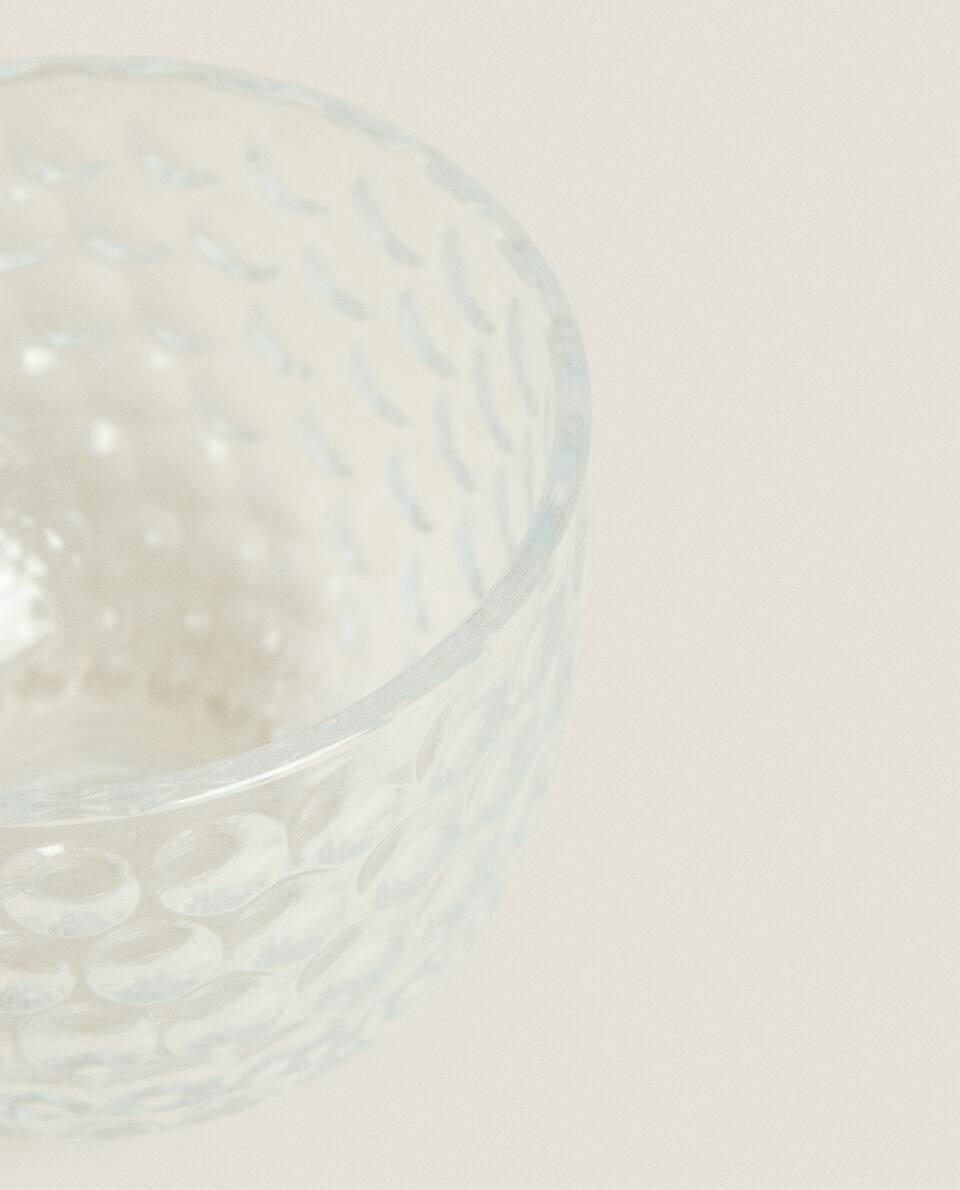 COFFEE MUG WITH RAISED DESIGN