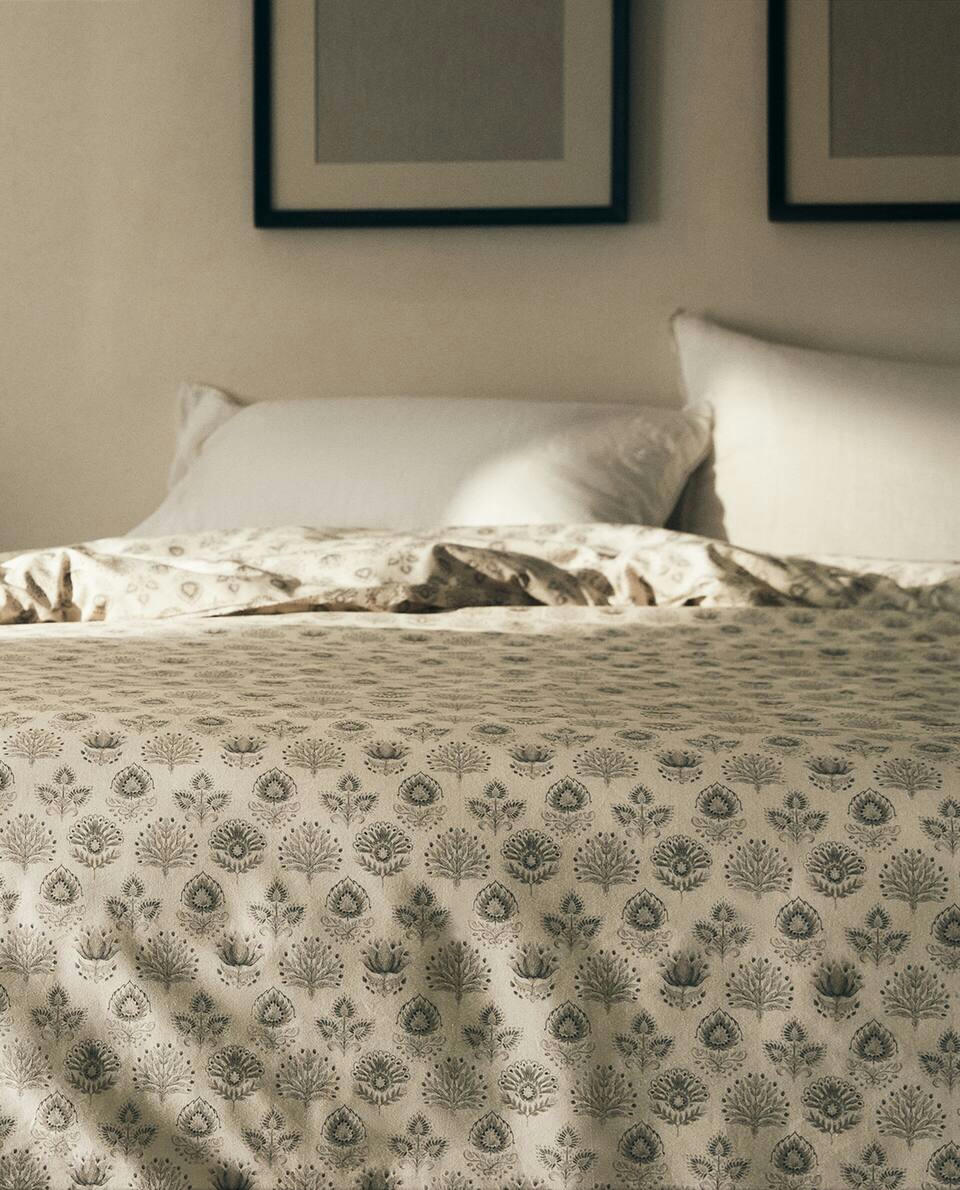 LEAF PRINT DUVET COVER