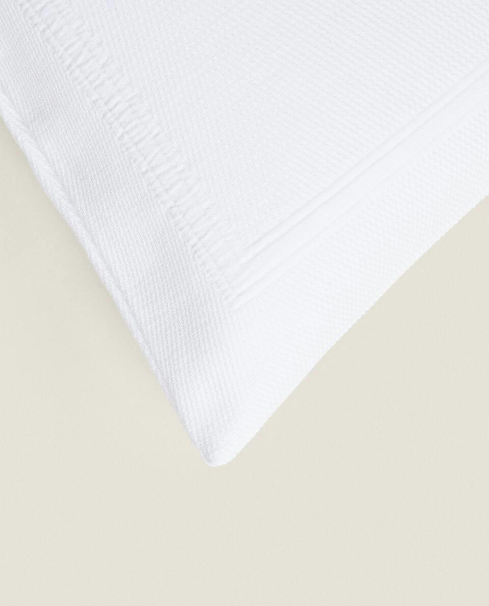 COTTON CUSHION COVER WITH BORDER