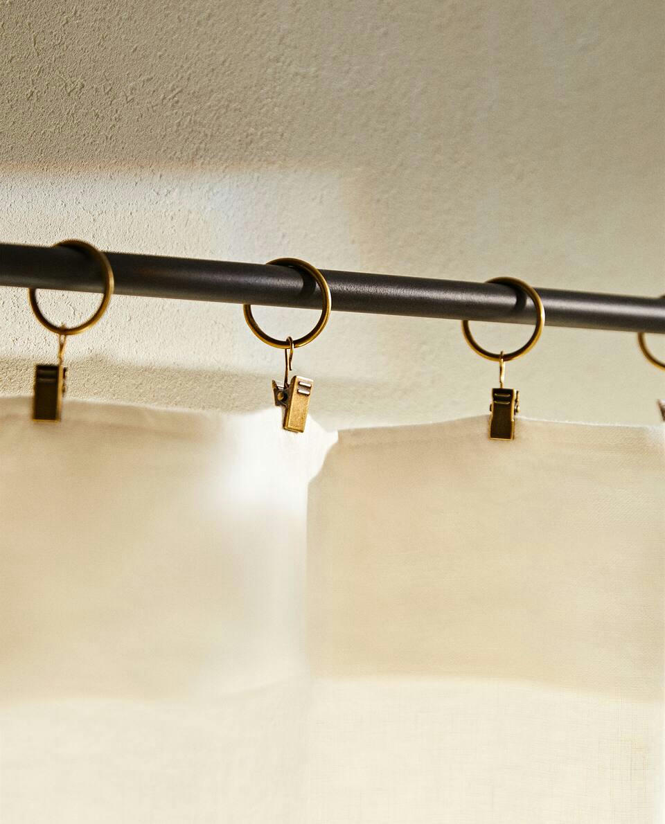 PEG CURTAIN RINGS (PACK OF 20)