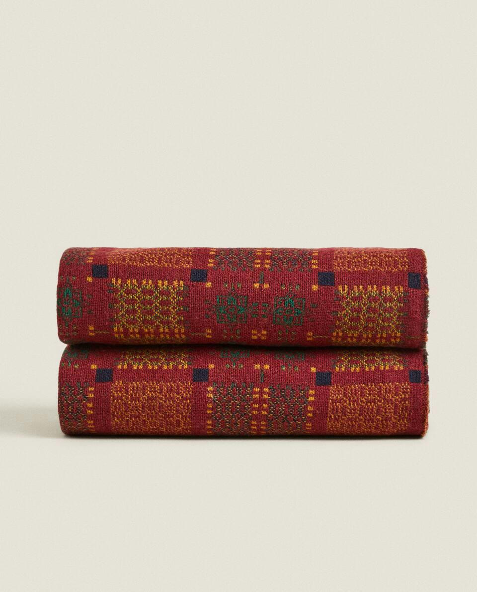 MULTICOLOURED CHRISTMAS JACQUARD WOOL BLANKET