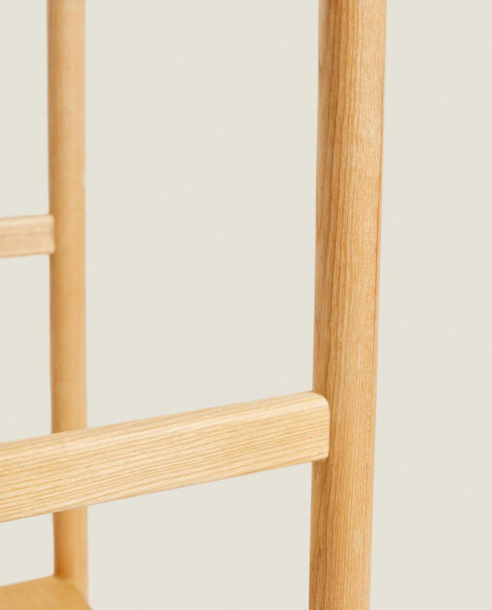 ASH WOOD VALET STAND