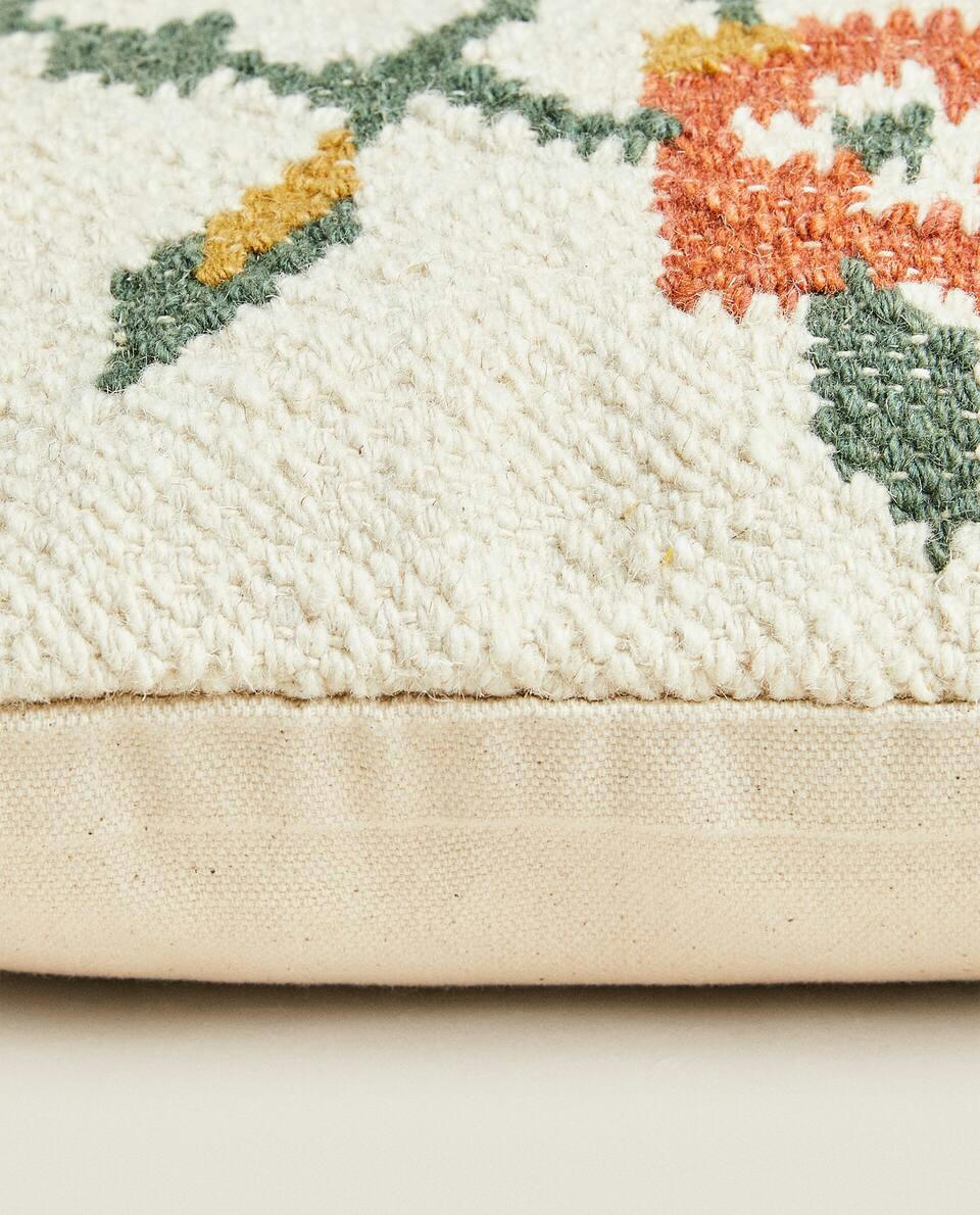 FLORAL PRINT CUSHION COVER