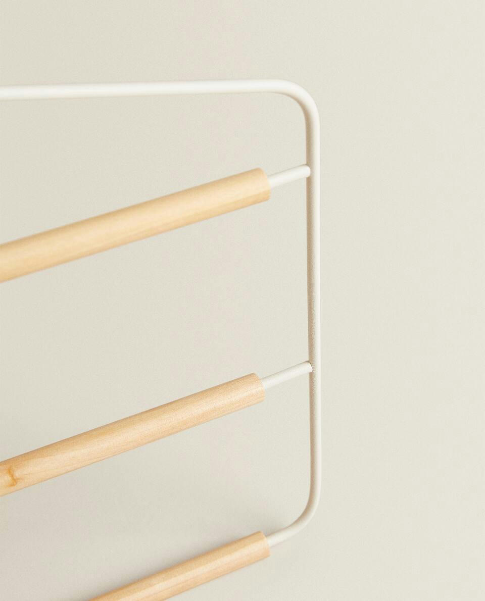 METAL AND WOOD TROUSER HANGER