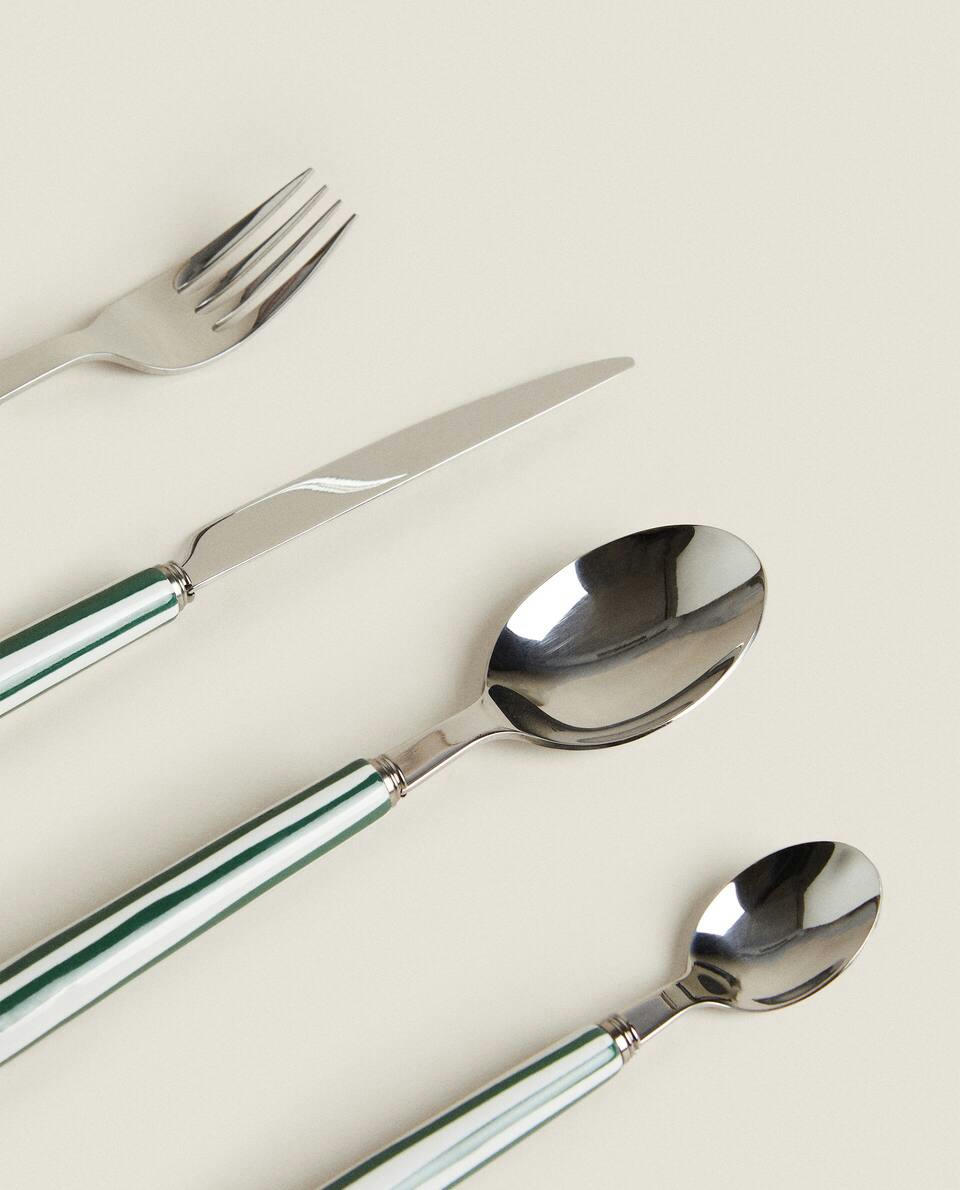 STRIPED CUTLERY SET (4 PIECES)