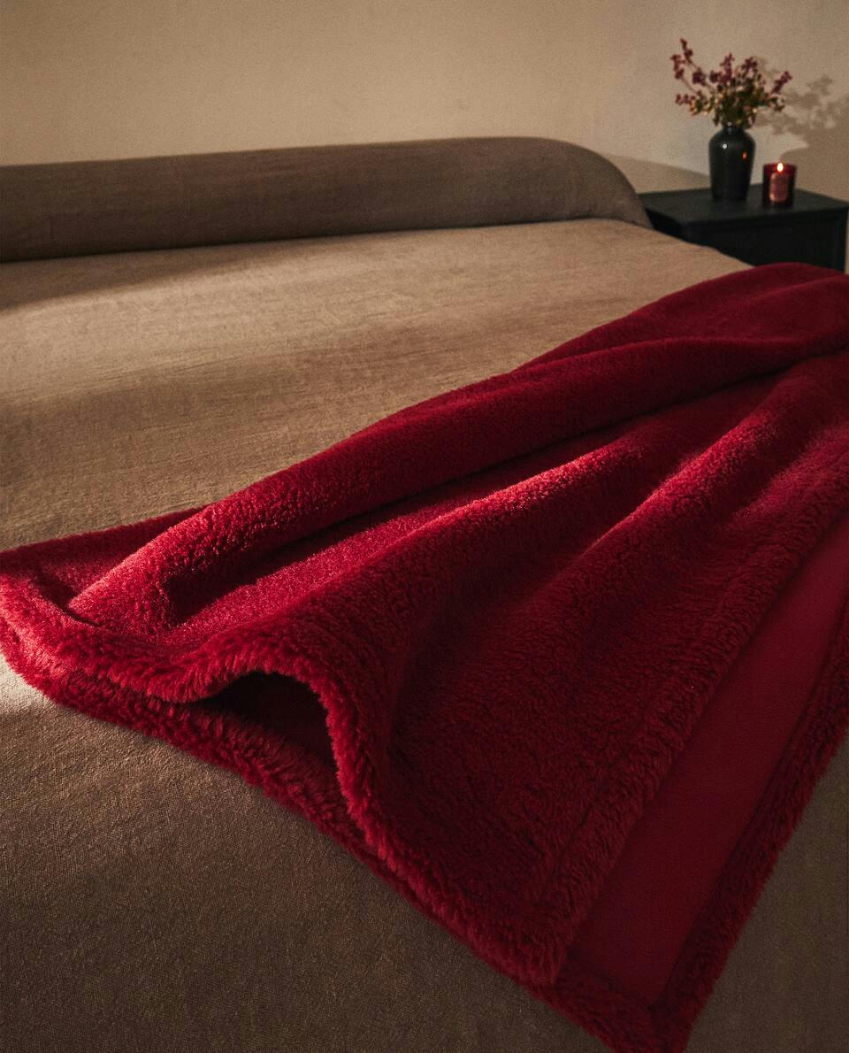 FAUX SHEARLING CHRISTMAS BLANKET