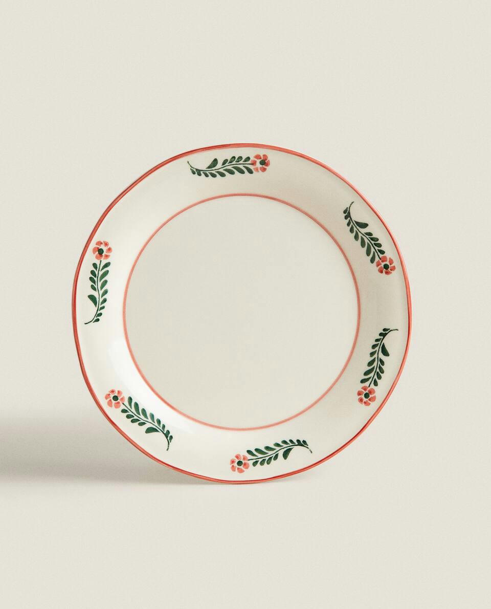 PAINTED FLORAL EARTHENWARE TABLEWARE