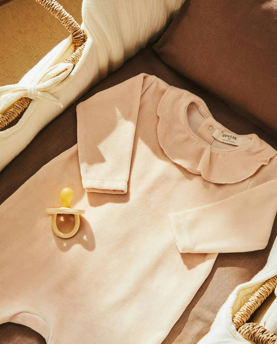 VELOUR ROMPER SUIT WITH FRILLED COLLAR