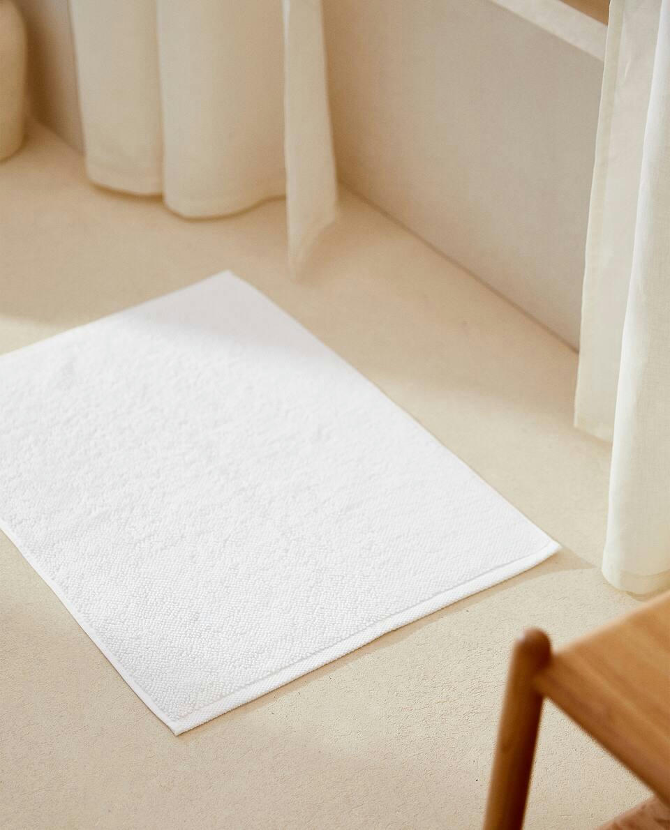 PLAIN BATH MAT RUG