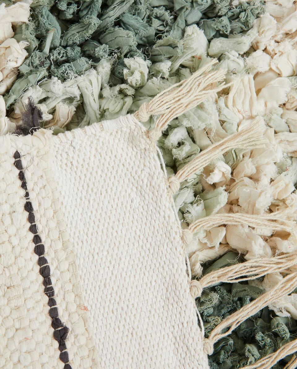 KIDS’ TRIANGLE DESIGN COTTON RUG