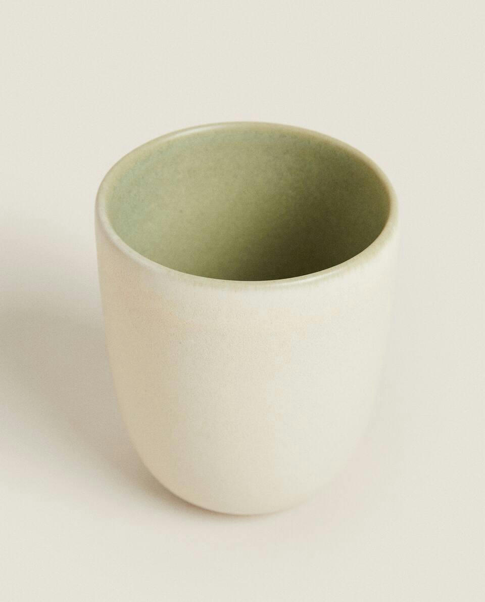 COLOURED STONEWARE TUMBLER