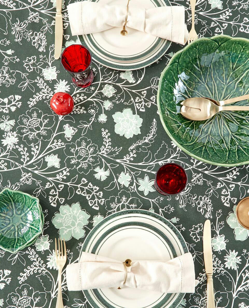 FLORAL COTTON TABLECLOTH