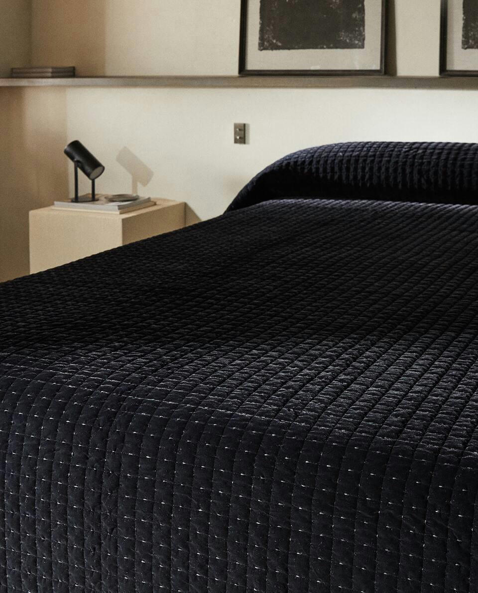 VELVET QUILT