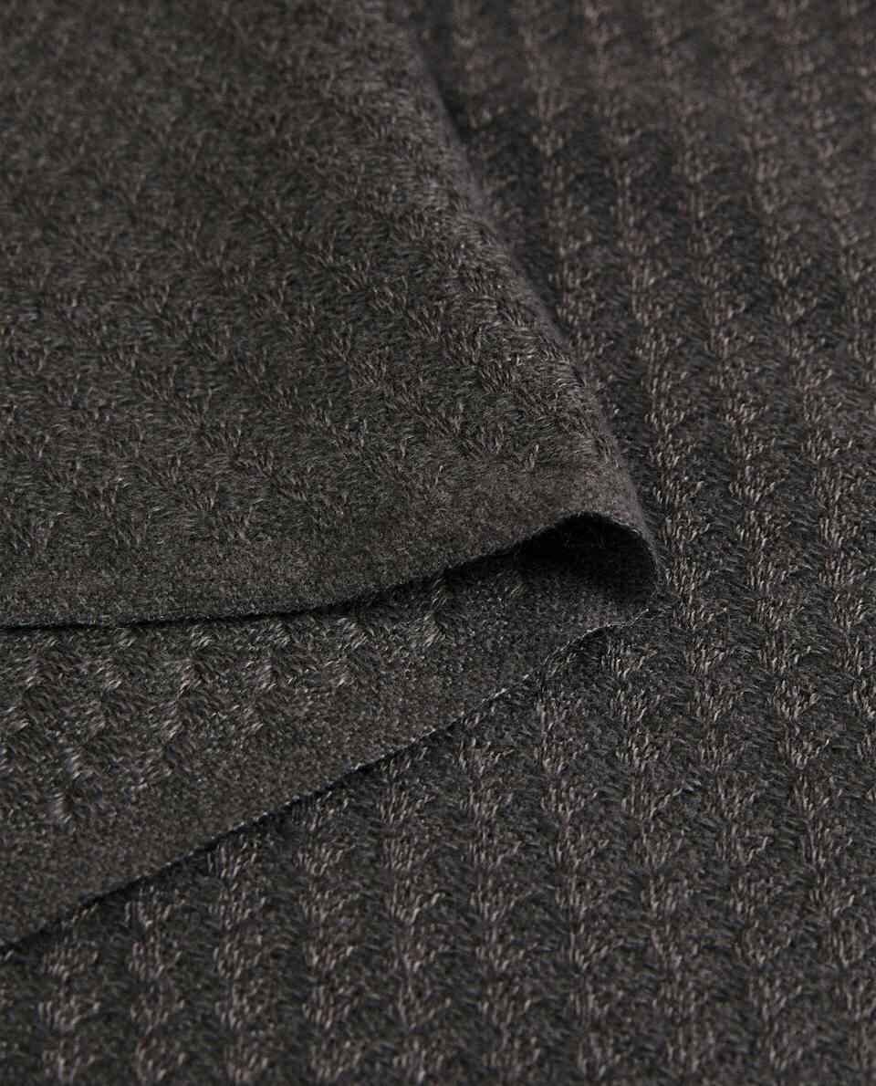 TEXTURED CHECK BLANKET