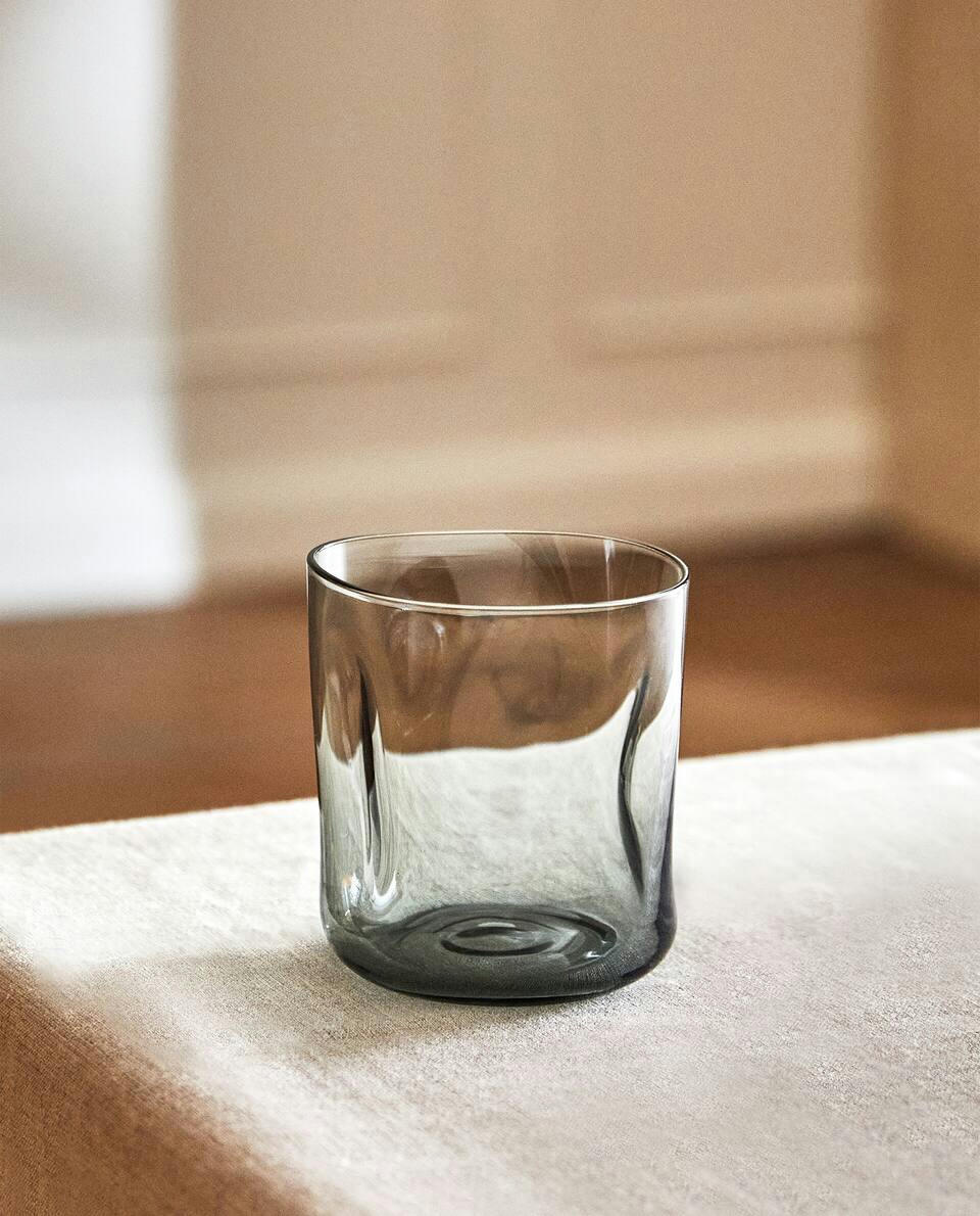 IRREGULAR GLASS TUMBLER