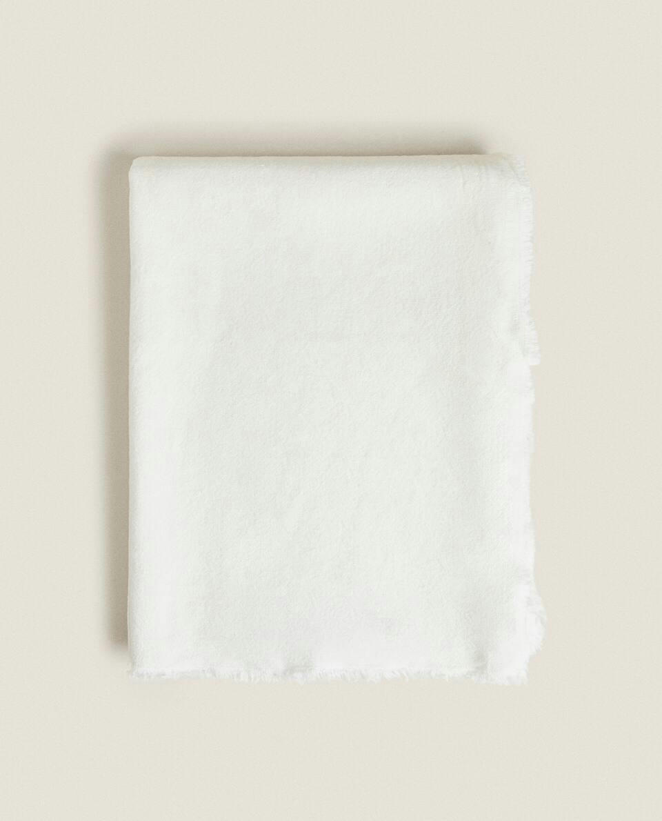 MULTIPURPOSE LINEN BLANKET