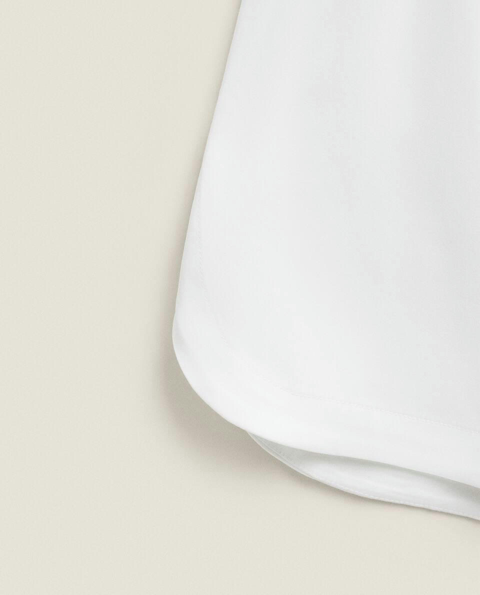 SOFT-TOUCH WHITE SHORTS