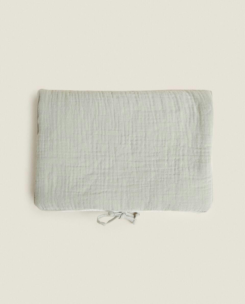 MUSLIN CLOVER BABY WIPE HOLDER