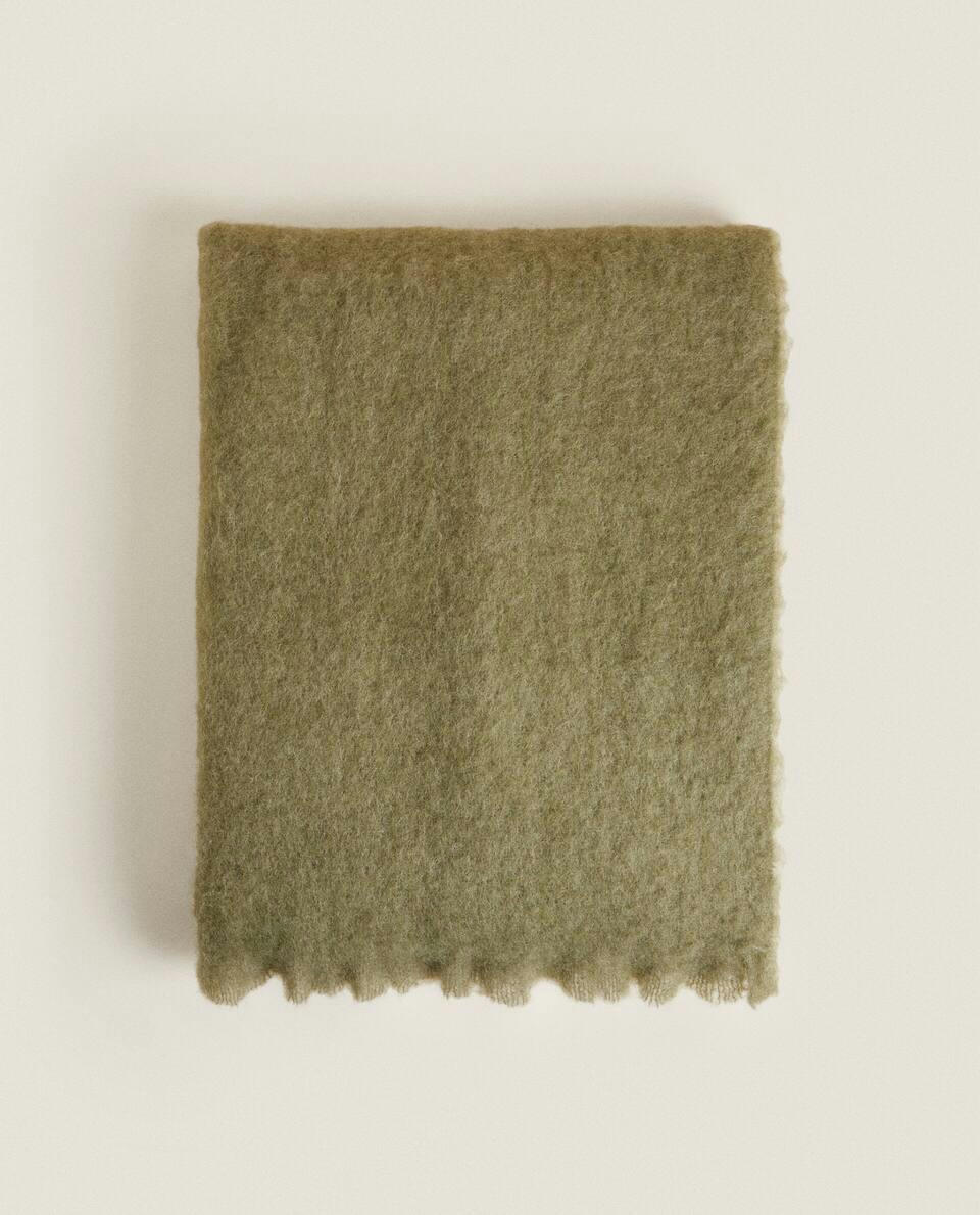 CARDED WOOL BLANKET