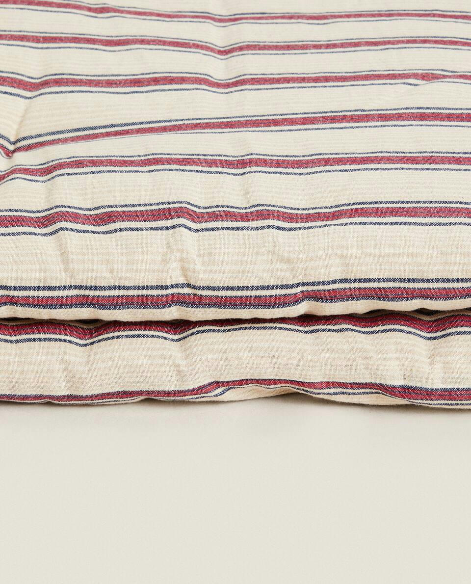 STRIPED CHRISTMAS TOPPER